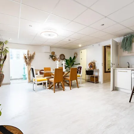 Vakantiehuis Malagasuite Plumaria House *