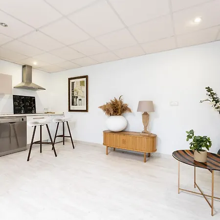 Vakantiehuis Malagasuite Plumaria House
